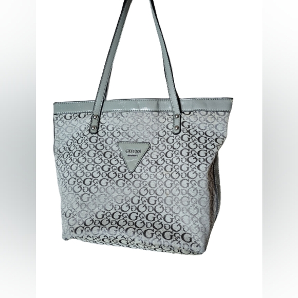 Guess Grey Signature Tote Handbag - Picture 1 of 10
